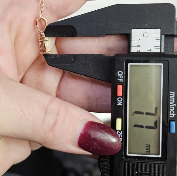 10k opal necklace - AMAZING COLORS! Rose gold. You don't see that often! There's - Picture 10 of 10